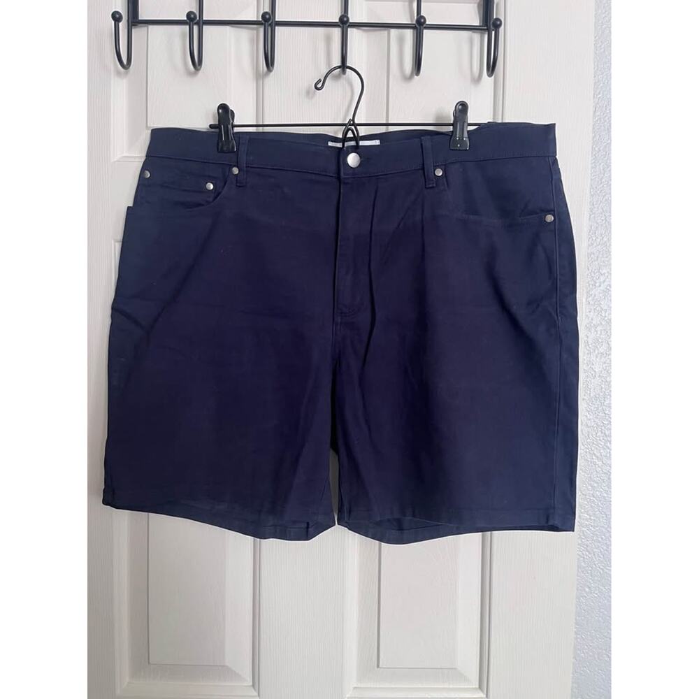 New Men’s Shorts Size 38